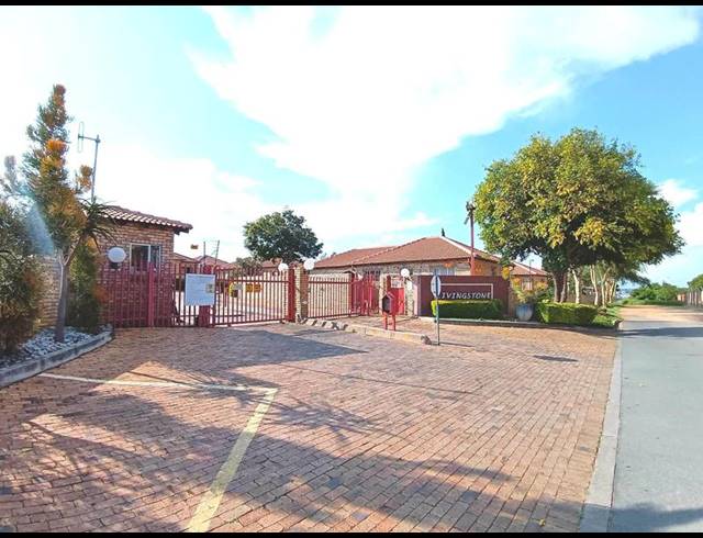 2 BEDROOM APARTMENT FOR SALE IN NOORDWYK